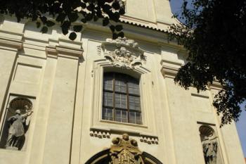 Průčelí kostela sv. Víta, 1667-1669 Domenico Orsi (©,doxa , 06/2012)
