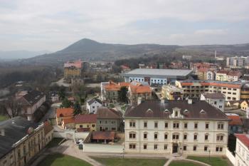 Konsistoř ze zvonice u katedrály sv. Štěpána ( © Ivan Grisa 04/2010)