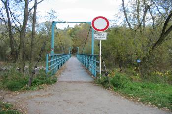 přístupová lávka na západě (© D Dohňanský, 10/2015)