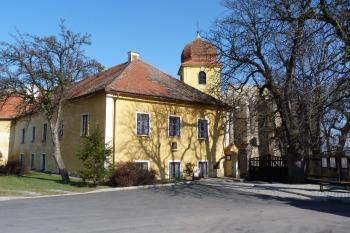  (© František Kinař, 04/2012)