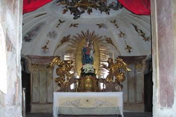 kaple s gotickou madonou (jižní část) (© de.ardoise10/2005)
