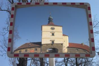 Brána ve 14.56 dne 23. března 2006 ( © Ivan Grisa 03/2006)