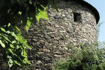 Jihovýchodní hradby - Muzejní bašta ( © Petr Turyna 07/2005)