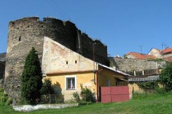 Bašta chránící Kolínskou bránu, východní hradby ( © Petr Turyna 07/2005)