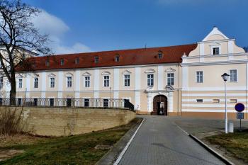  (© František Kinař, 04/2016)