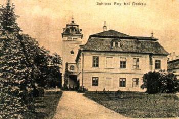 zámek od jihu na historické pohlednici ( © Muzeum Slezska těšínského v Těšíně)
