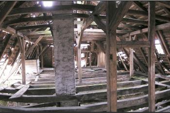 panorama krovu zámku ( © Jan P. Štěpánek 05/2005)