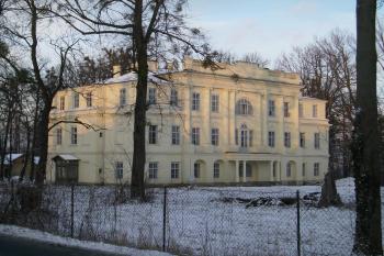 zámek od jihozápadu (© Tomáš Peterek, 12/2014)