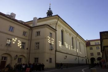 kostel sv. Klimenta z nádvoří Klementina ( © Milan Caha 12/2007)
