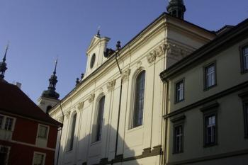 kostel sv. Klimenta z Karlovy ulice ( © Milan Caha 12/2007)