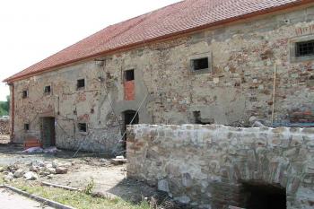 severní průčelí sýpky ( © Petr Turyna 07/2005)