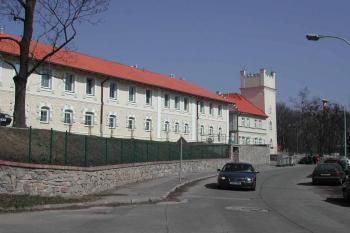  (© Ondřej Sladký 04/2004)