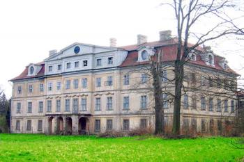 Hořínský zámek ( © Pavel Vítek 03/2007)