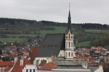 Kostel ze zámecké zahrady ( © Ivan Grisa 04/2011)
