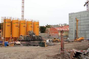 Pohled od jihu k severovýchodu bývalého naleziště ( © Petr Turyna 08/2005)