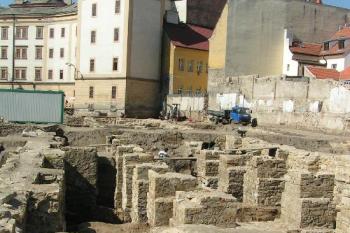 Severovýchodní roh - 2004 ( © Petr Turyna 04/2004)