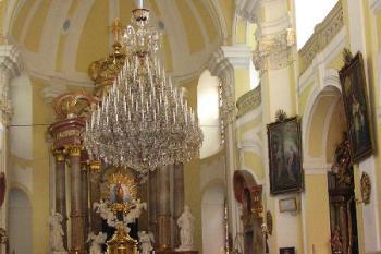 hlavní loď chrámu ( © Jan P. Štěpánek 09/2005)