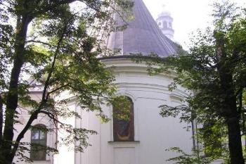 presbytář kostela ( © Jan P. Štěpánek 09/2005)