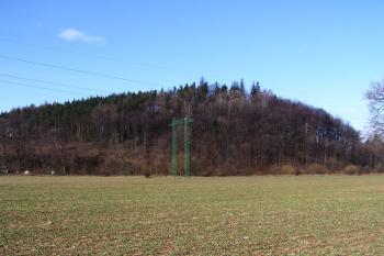 pohled na vrch Štandl od východu ( © Jan P. Štěpánek 02/2008)