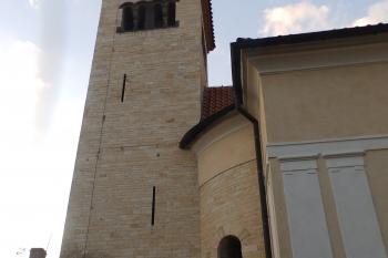 Románská věž od jihu (© Johannes Cladis, 05/2018)
