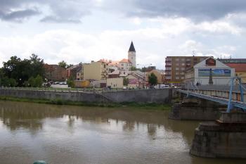Přerov - pohled přes Bečvu (© Ivo Rozehnal, 07/2009)