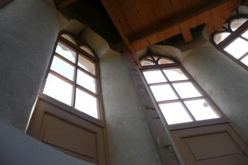 okna v nejvyšším patře minaretu ( © Jan P. Štěpánek 07/2010)