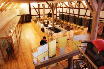 Stodola - zeměd. muzeum ( © Petr Vaculčík 05/2009)