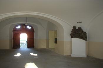 Vstupní hala (© Jan Šebek, 04/2008)