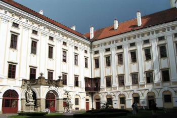  ( © Petr Turyna 07/2005)