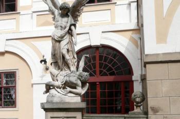 partie z nádvoří zámku ( © Jan P. Štěpánek 08/2008)