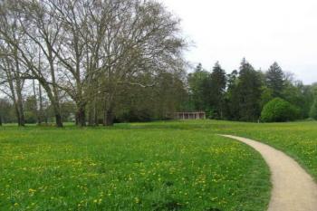 Podzámecká zahrada (© Vojtěch Novák 05/2004)