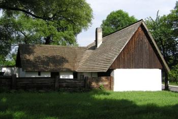 jeden z původních typických domů na Záhoří ( © Jan P. Štěpánek 05/2008)