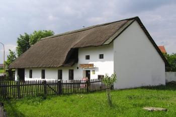 hlavní objekt Muzea Lidových staveb - Záhoří ( © Jan P. Štěpánek 05/2008)