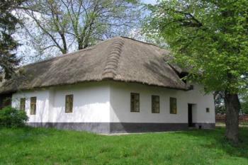 Rymice-skanzen (© Vojtěch Novák 02/05/2004)