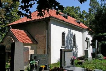  (© Petr Turyna 07/2004)