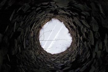 Vnitřek válcové věže (© Rodochrozit        , 01/2014)