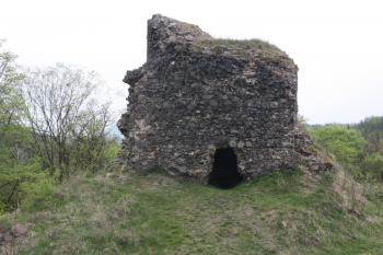 Věž od jihu ( © Ivan Grisa 05/2010)