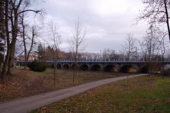 pohled od kostelíku P. Marie (© Rodochrozit        , 11/2013)