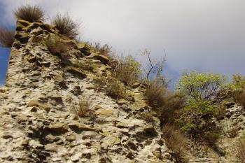 Otaslavice-zřícenina gotické věže (© Zuzana Holasová, 10/2009)