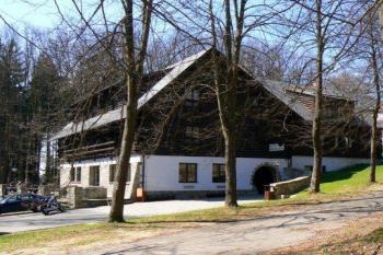 Hotel Křemešník (© Jan Nechanický, 04/2007)