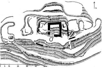 plán zříceniny (© zaměření a kresba Zdeněk Procházka (in J. Úlovec: Hrady, zámky a tvrze Klatovska, Libri, Praha 2004))