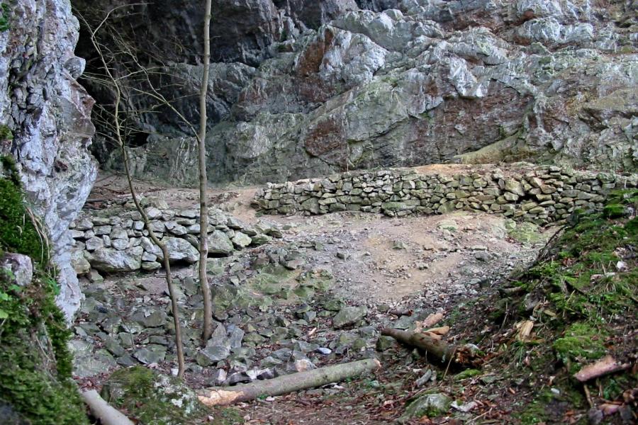 Rytířská jeskyně