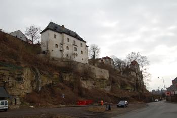 Templ od silnice (© Rodochrozit, 03/2012)
