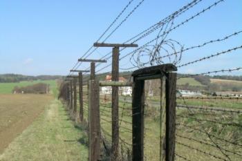 Zátaras (© Hana Kubikova 04/2006)