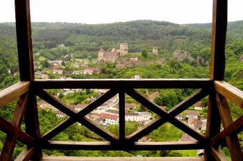 Pohled na městečko Hardegg (© Méďa Béďa 05/2004)