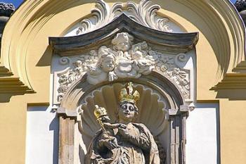 Panna Marie s Ježíškem ( © Luděk Pitter 08/2005)
