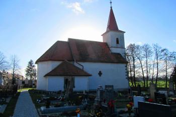 Pouchobrady-kostel (© Alena Říhová 01/2020)