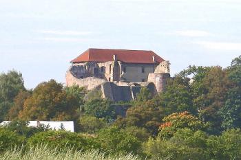 Hrad Pecka ( © Pavel Vítek 09/2010)