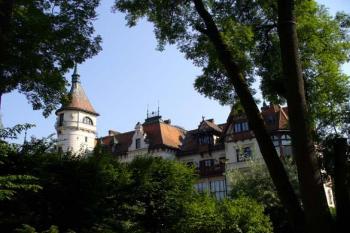 Lešná - pohled na zámek (© Pavel Jarý,  06.07.2006)