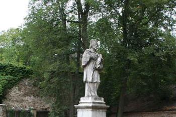 Kašna na prvním nádvoří (© Ivan Grisa, 09/2007)